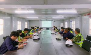 腳踏實(shí)地 自律自強(qiáng)——“行走的課堂”第八站，走進(jìn)正弘璟云筑項(xiàng)目！